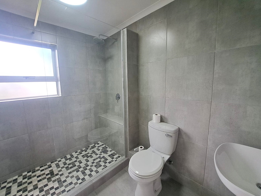 To Let 2 Bedroom Property for Rent in Ferndale Western Cape